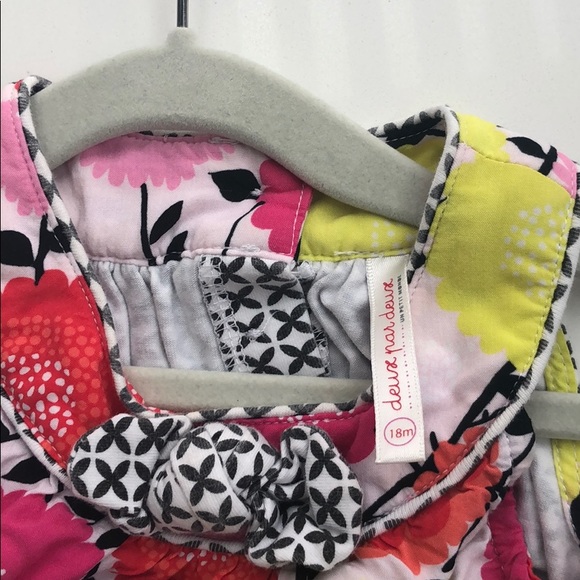 18 month Deux par Deux Floral romper - Picture 4 of 4